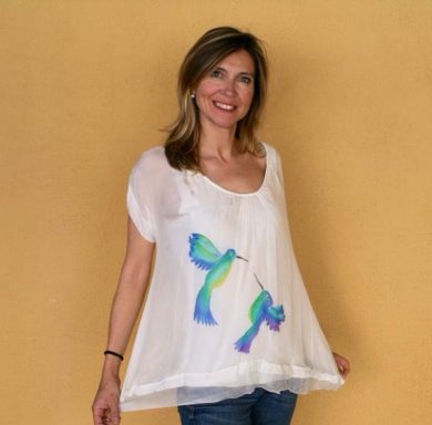 Blusa de seda  con pájaros